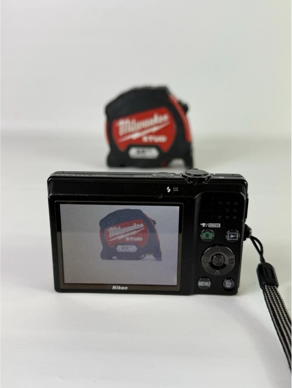 Nikon COOLPIX S570 Digital Camera  | 12.0MP | TESTED, NEW BATTERY “READ”